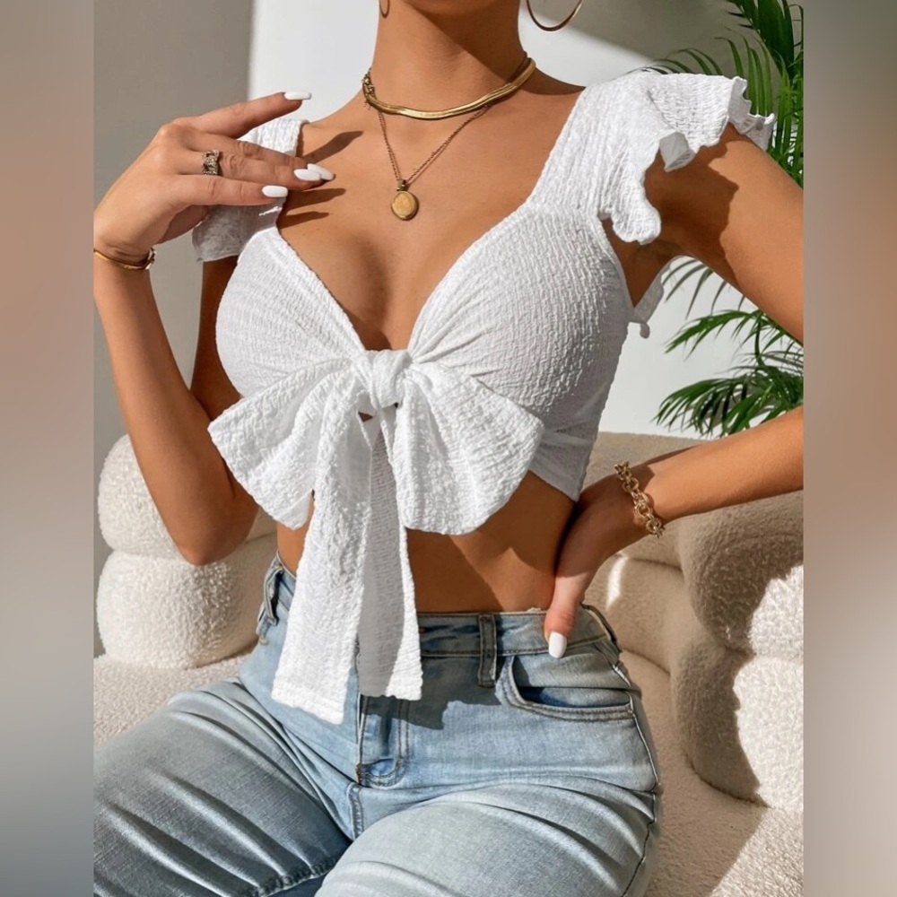 SHEIN White Tie Front Crop Top with Flutter Sleeve Size Medium NWOT!!!